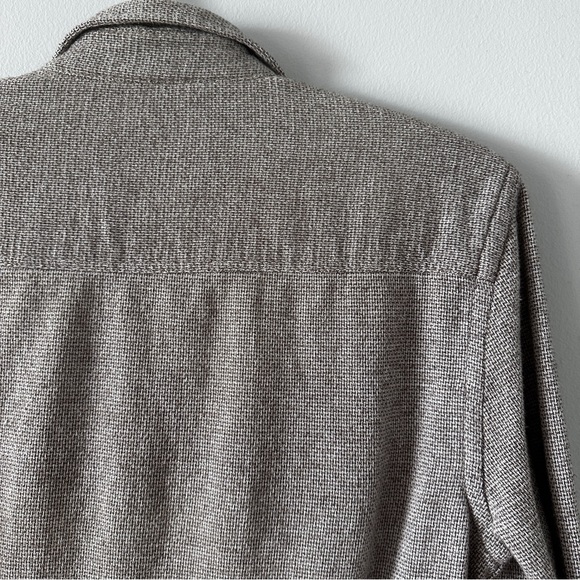 Button-Up Shirt - Picture 8 of 9